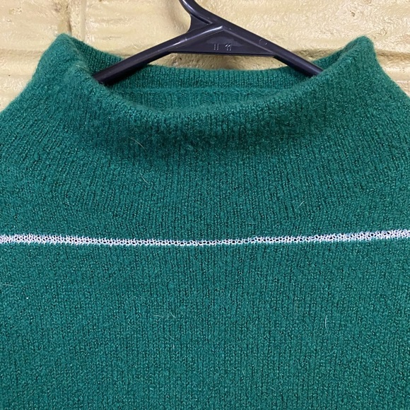 Kim Rogers Mockneck/Turtleneck Green and Silver Sweater Sz XL petite - Picture 2 of 5